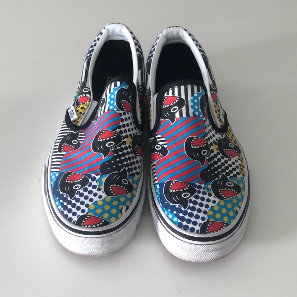 Vans Shark Week